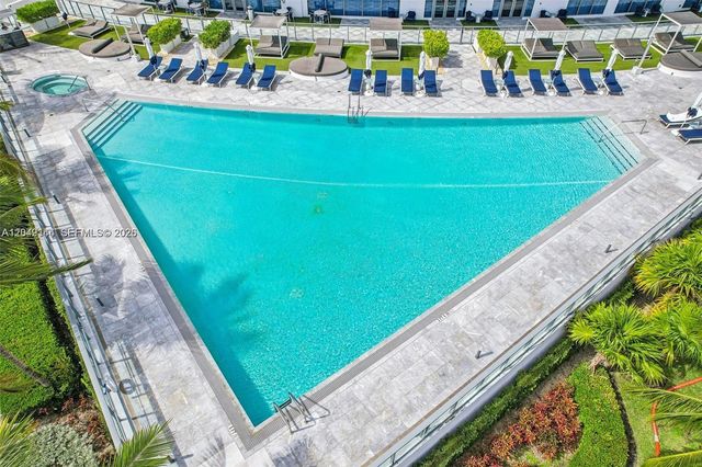 3250 NE 188th St 608, Aventura, FL 33180