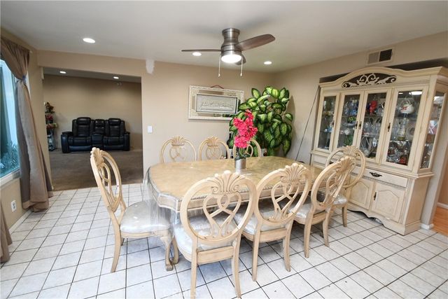 20002 Tajauta, Carson, CA 90746