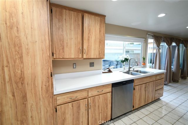 20002 Tajauta, Carson, CA 90746