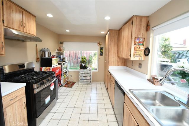 20002 Tajauta, Carson, CA 90746