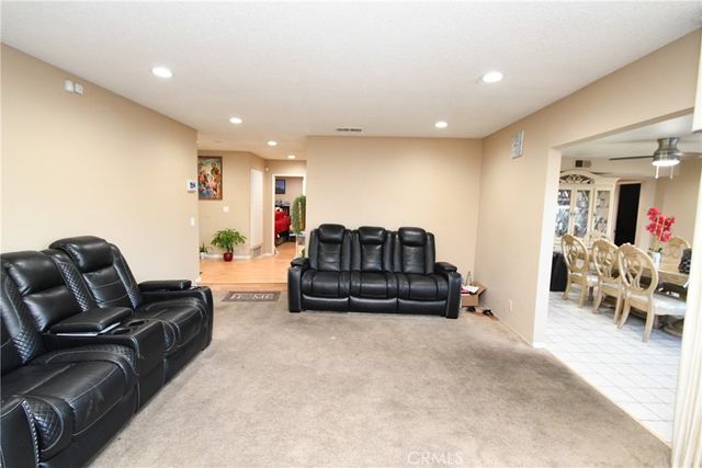 20002 Tajauta, Carson, CA 90746
