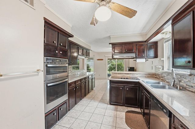 8115 Theisswood Road, Spring, TX 77379