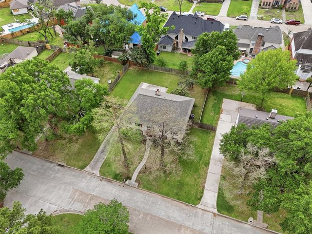 8115 Theisswood Road, Spring, TX 77379