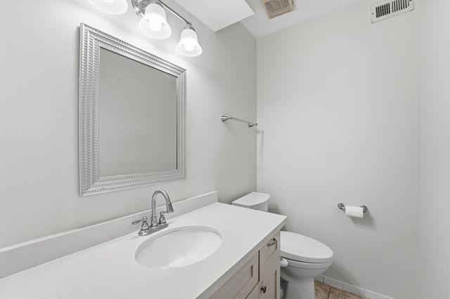 8115 Theisswood Road, Spring, TX 77379