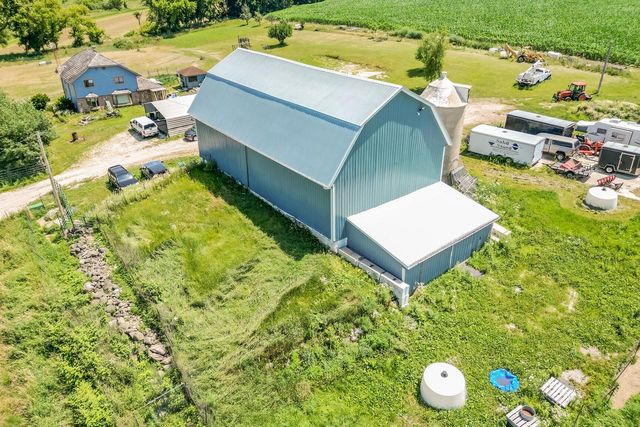 6801 County Road D, Allenton, WI 53002