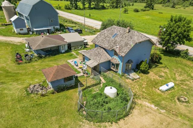 6801 County Road D, Allenton, WI 53002