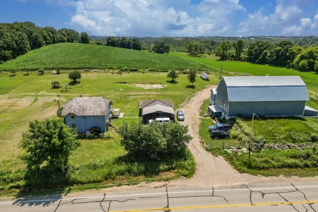 6801 County Road D, Allenton, WI 53002