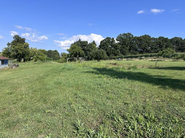 6801 County Road D, Allenton, WI 53002