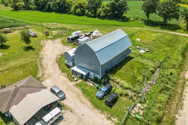 6801 County Road D, Allenton, WI 53002
