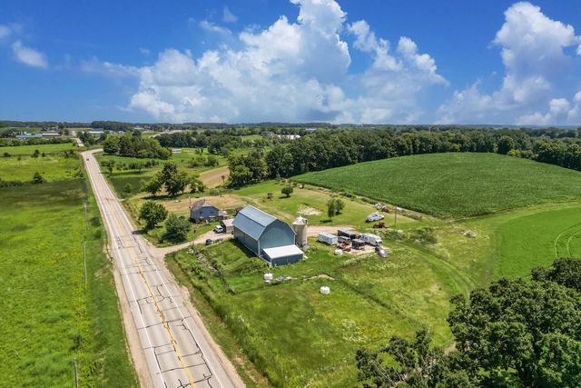 6801 County Road D, Allenton, WI 53002