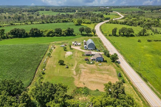 6801 County Road D, Allenton, WI 53002