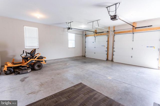 50 BELLA TERRA DR, Shermans Dale, PA 17090