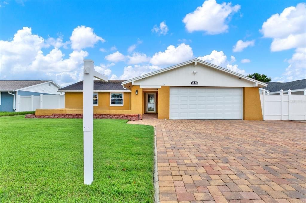6820 EDEN LANE, Tampa, FL 33634