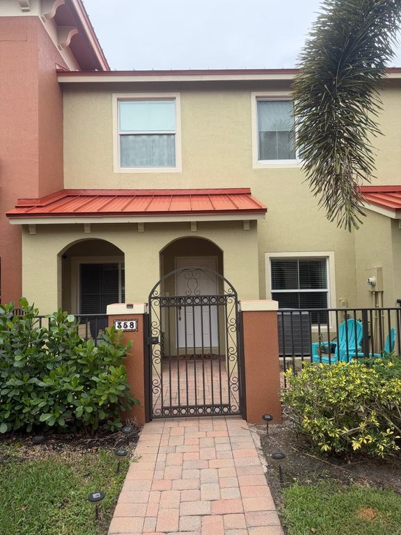 358 Lake Monterey Circle, Boynton Beach, FL 33426