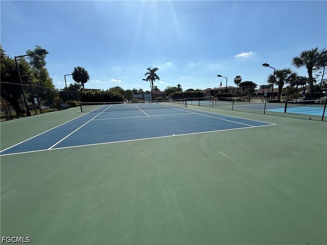 6458 Royal Woods DR, Fort Myers, FL 33908