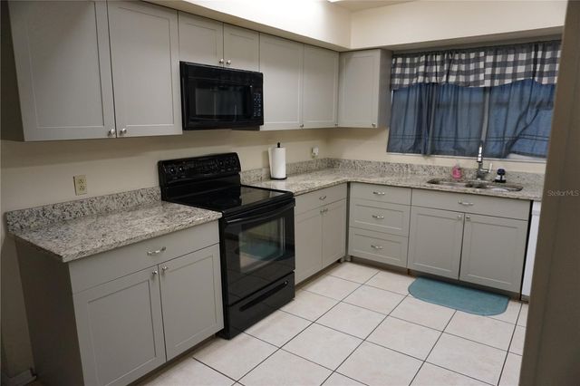 808 CHILDERS LOOP, Brandon, FL 33511