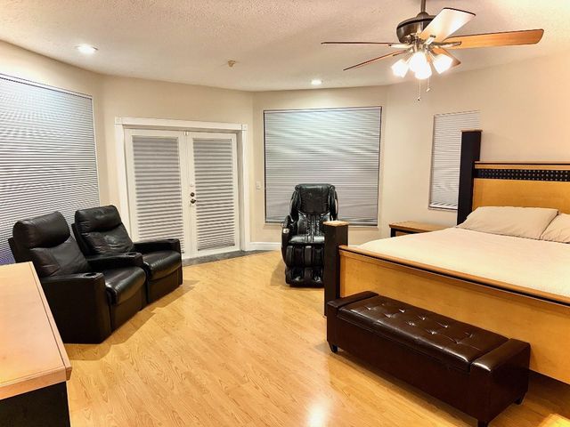 3290 SW 131st Terrace, Davie, FL 33330