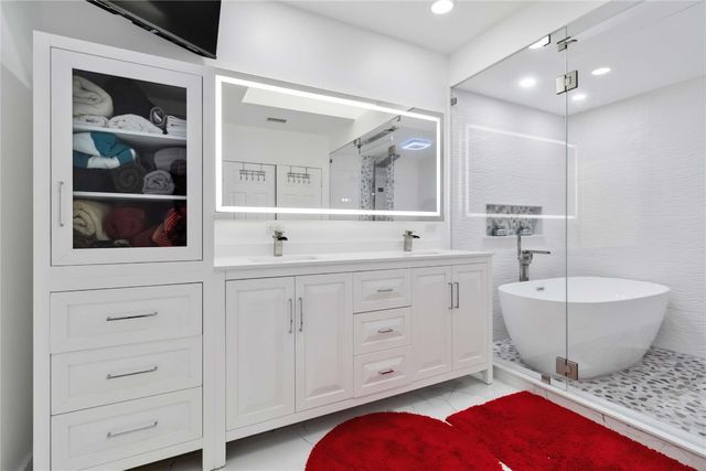 3290 SW 131st Terrace, Davie, FL 33330