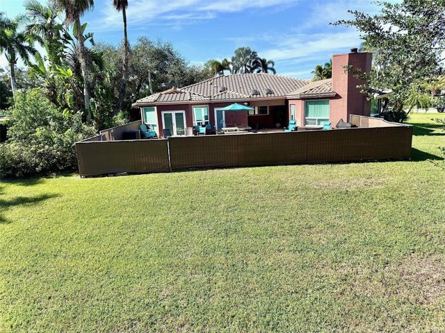 3290 SW 131st Terrace, Davie, FL 33330