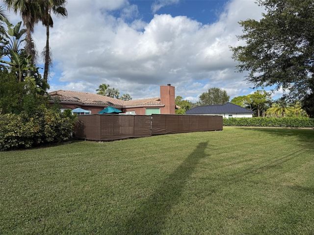3290 SW 131st Terrace, Davie, FL 33330