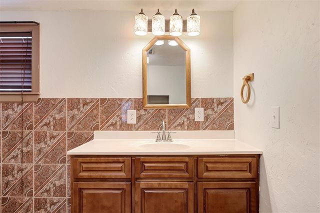 2532 NW 38th Street, Oklahoma City, OK 73112