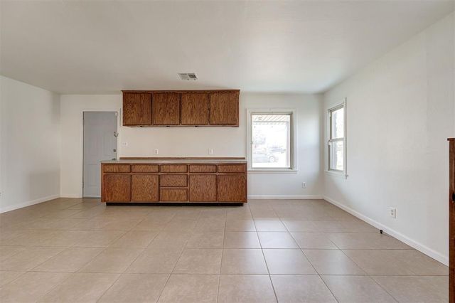 2532 NW 38th Street, Oklahoma City, OK 73112