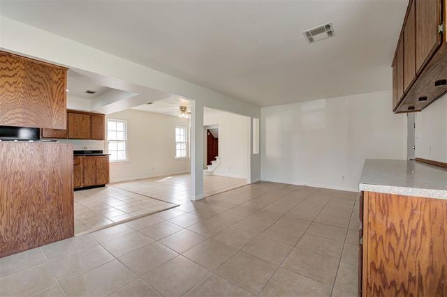 2532 NW 38th Street, Oklahoma City, OK 73112