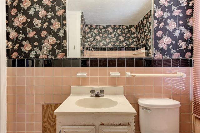 2532 NW 38th Street, Oklahoma City, OK 73112