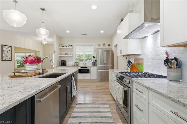 203 Spinnaker Court, Lexington, NC 27292