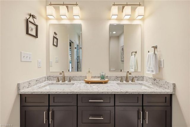 203 Spinnaker Court, Lexington, NC 27292