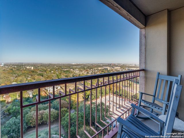 1 Towers Park Ln Apt 1503, San Antonio, TX 78209
