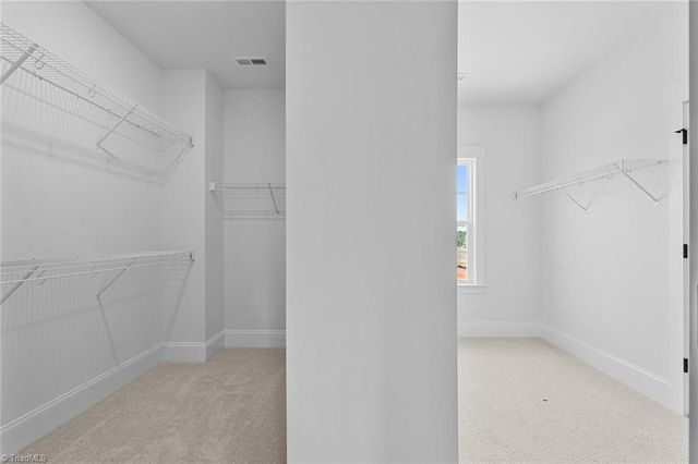 8601 Lemur Lane, Summerfield, NC 27358