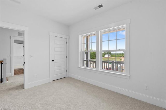 8601 Lemur Lane, Summerfield, NC 27358