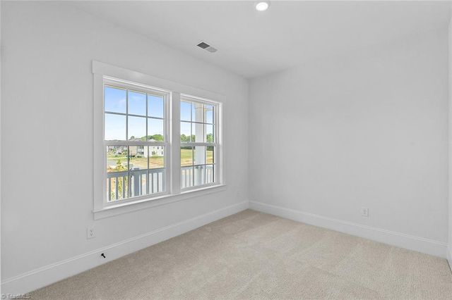 8601 Lemur Lane, Summerfield, NC 27358