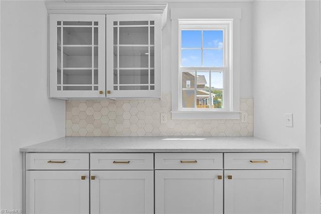 8601 Lemur Lane, Summerfield, NC 27358