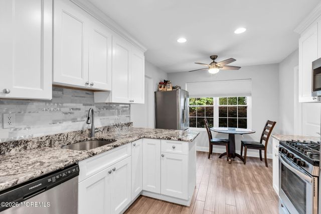 13 Jasmine Lane, Freehold, NJ 07728