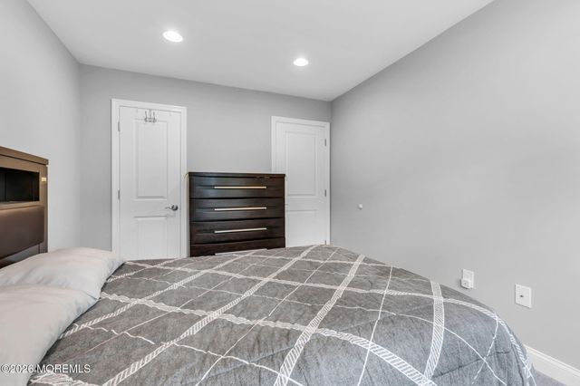 13 Jasmine Lane, Freehold, NJ 07728