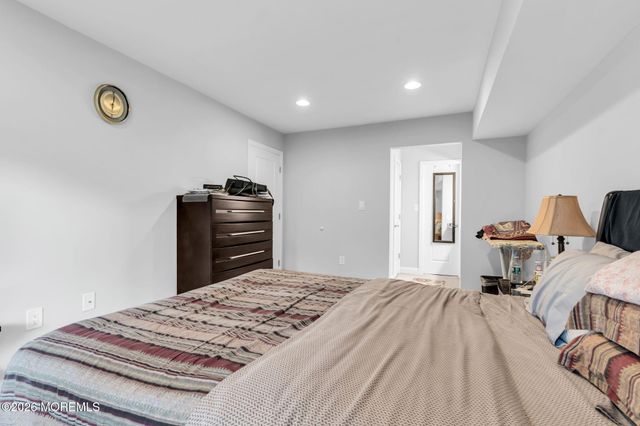 13 Jasmine Lane, Freehold, NJ 07728