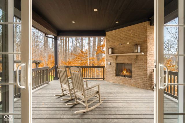 5059 Oak Ridge Trail, Columbus, IN 47201