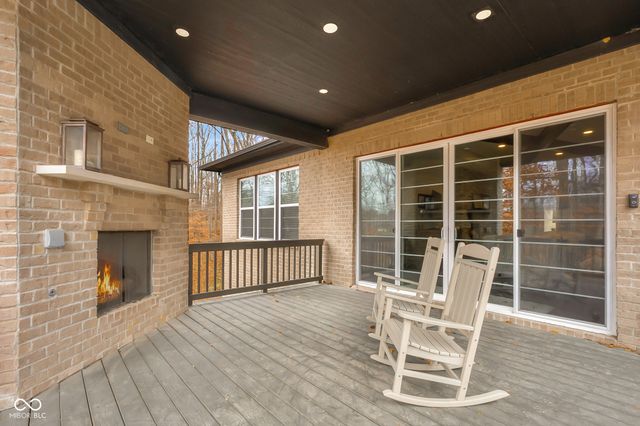 5059 Oak Ridge Trail, Columbus, IN 47201