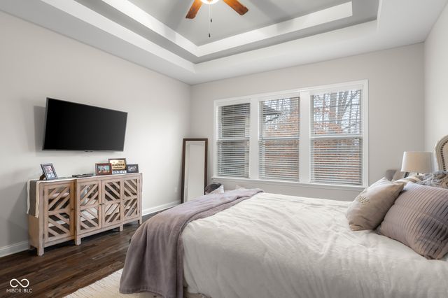 5059 Oak Ridge Trail, Columbus, IN 47201