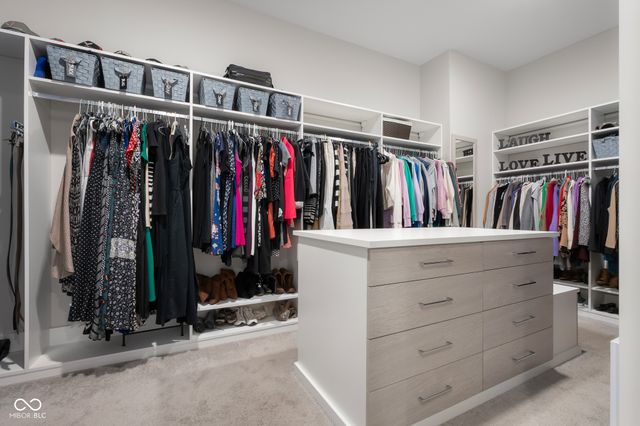 5059 Oak Ridge Trail, Columbus, IN 47201