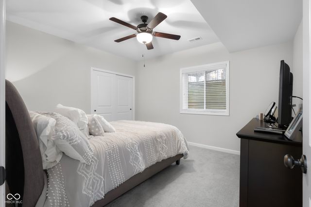 5059 Oak Ridge Trail, Columbus, IN 47201