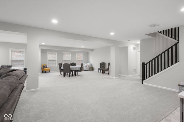 5059 Oak Ridge Trail, Columbus, IN 47201