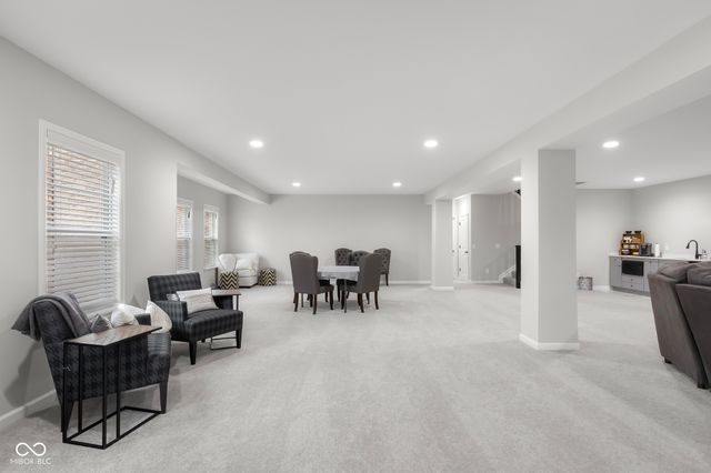 5059 Oak Ridge Trail, Columbus, IN 47201