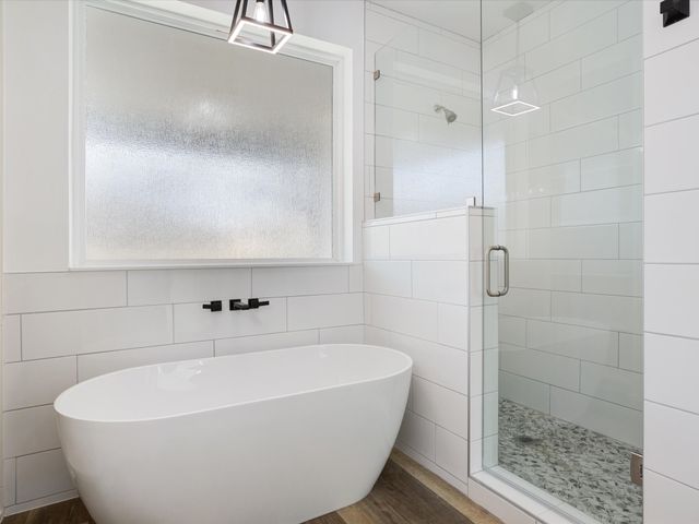 319 S Pecan Street, Bells, TX 75414