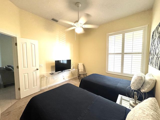 2871 SW Brighton Way, Palm City, FL 34990