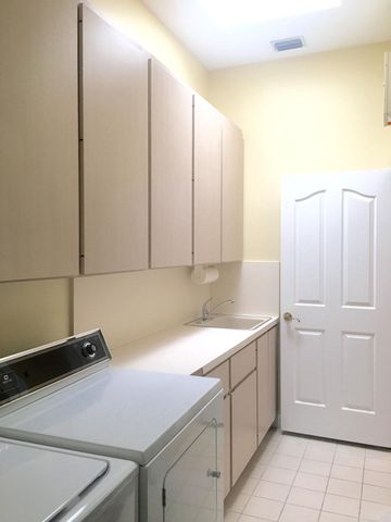 2871 SW Brighton Way, Palm City, FL 34990