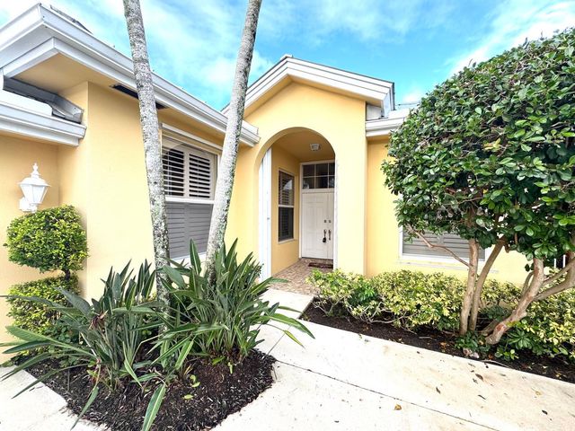 2871 SW Brighton Way, Palm City, FL 34990