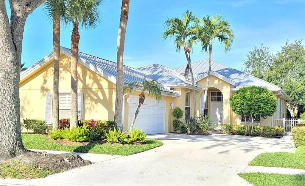 2871 SW Brighton Way, Palm City, FL 34990